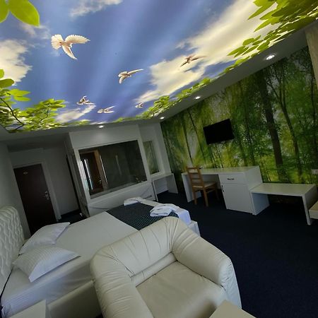 Hotel Pogradeci 2 Tushemisht ภายนอก รูปภาพ