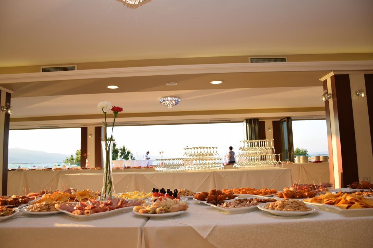 Hotel Pogradeci 2 Tushemisht ภายนอก รูปภาพ